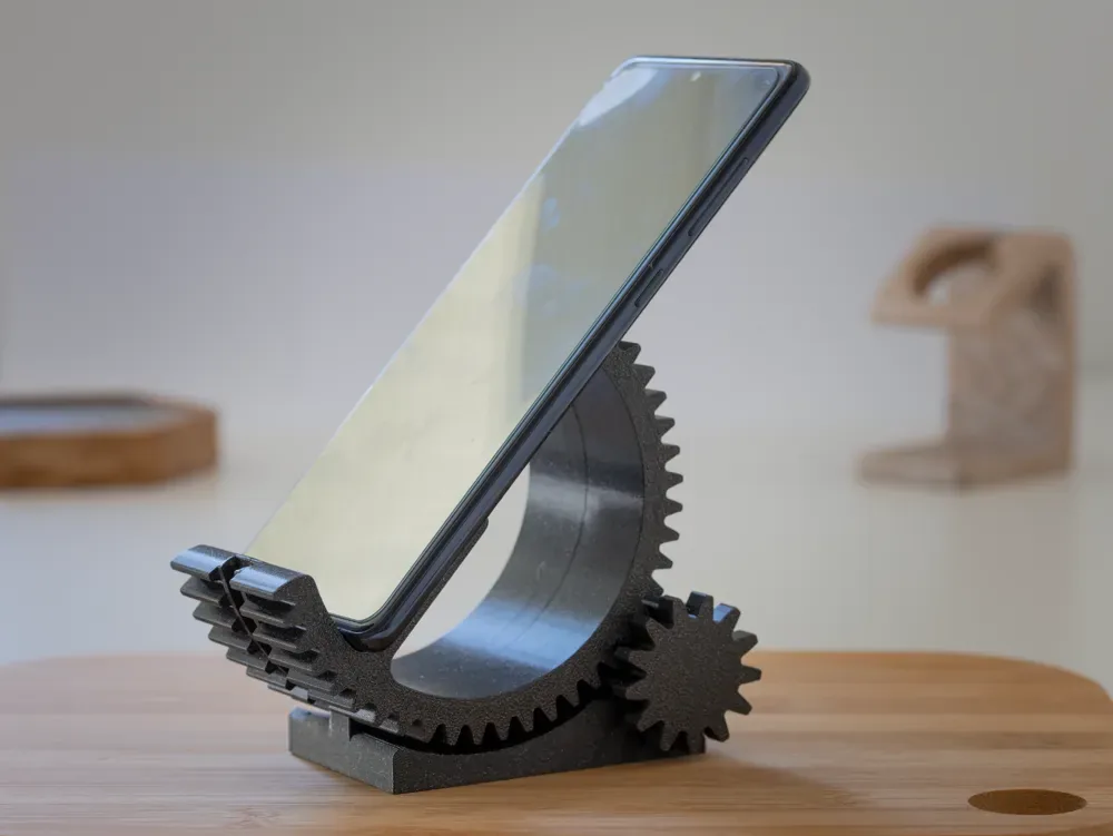 Gear mechanism phone stand